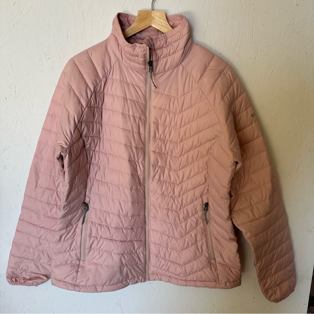 Columbia Women's Puffer Jacket - Light Pink - Picture 2 of 10